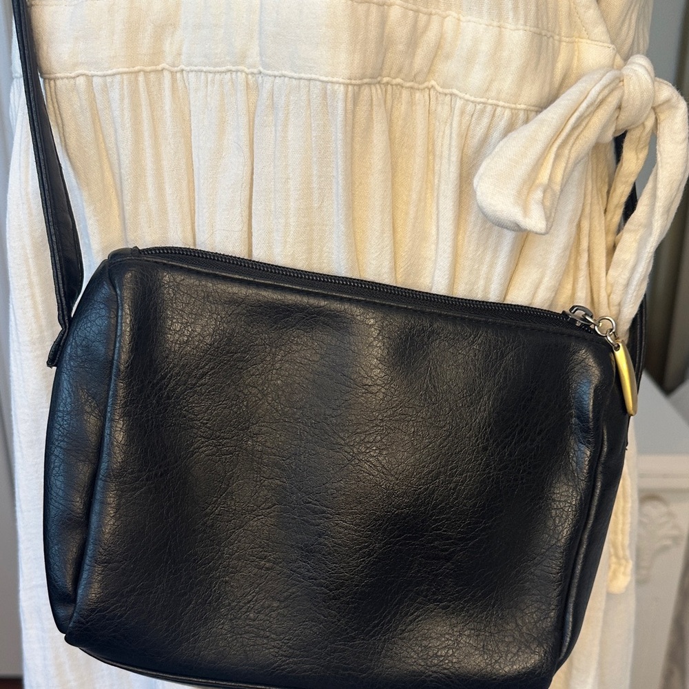 Minimalist Black blockcore Leather Crossbody Bag
